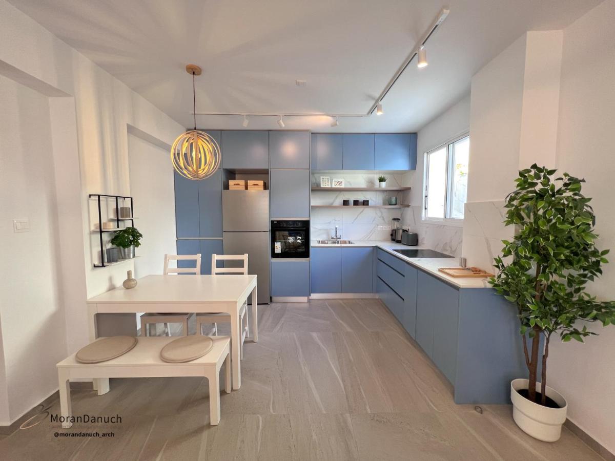 Ikaria Sea View Apartment Klorakas エクステリア 写真